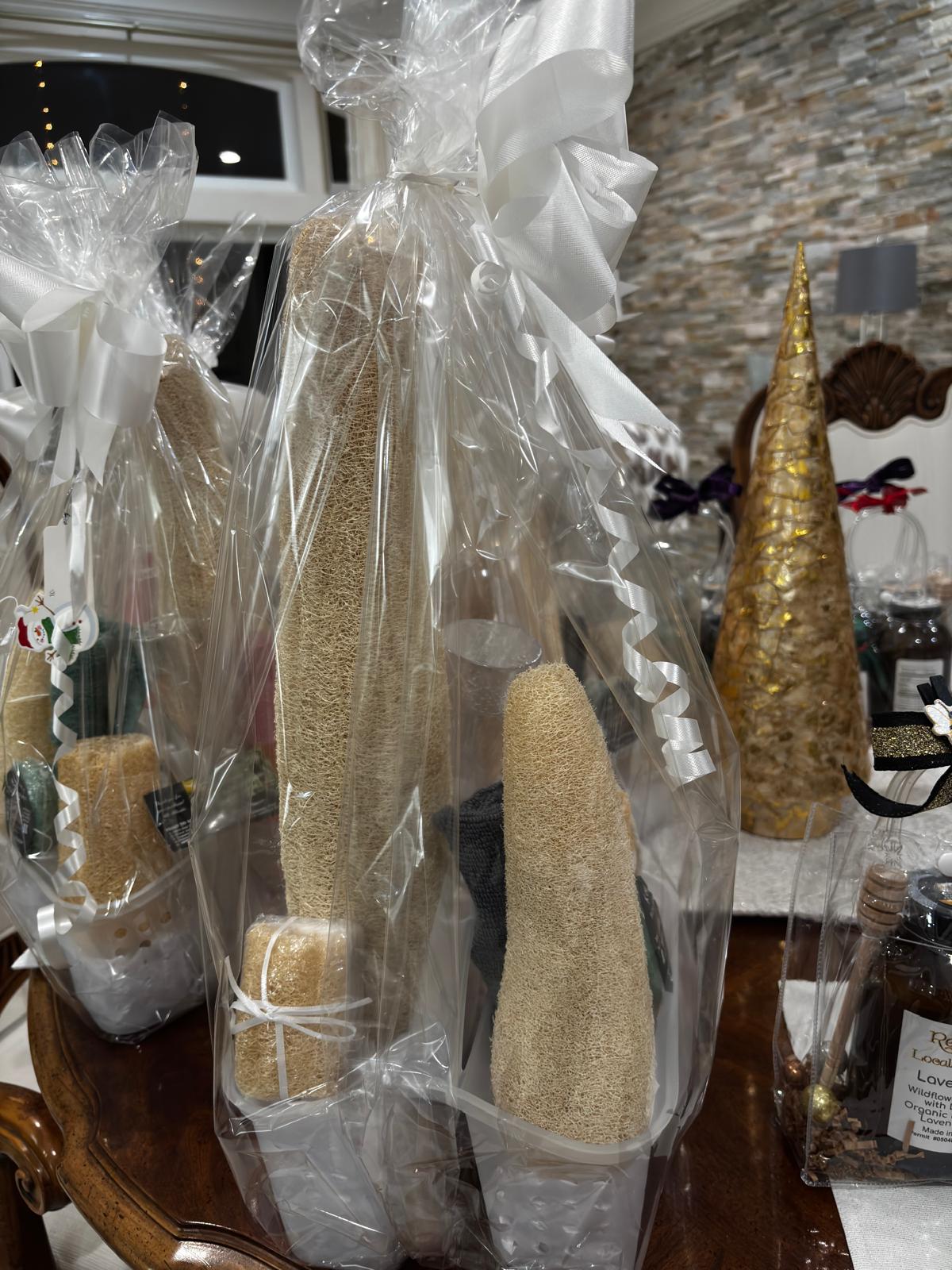 Luxurious Bath Exfoliation Holiday Gift Experience